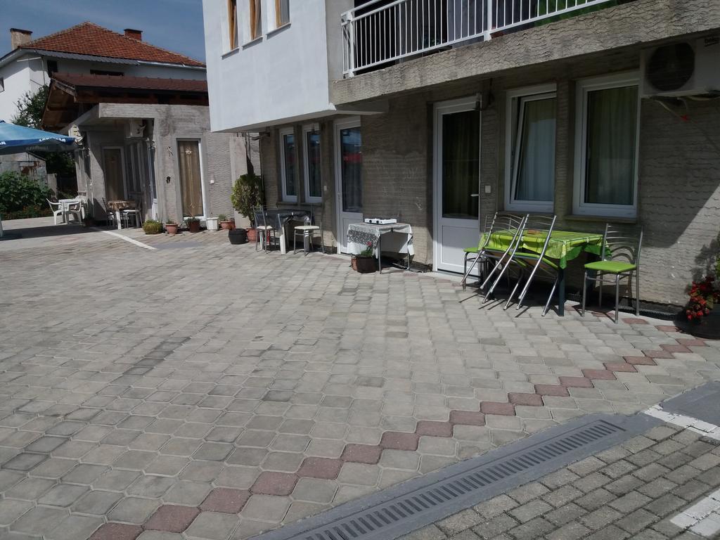 אוהריד Apartments Nasteski מראה חיצוני תמונה